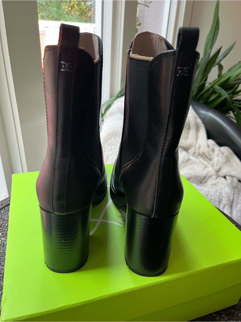 SAM EDELMAN ROLLINS BLACK LEATHER CHELSEA BOOTS 11 - Picture 9 of 12